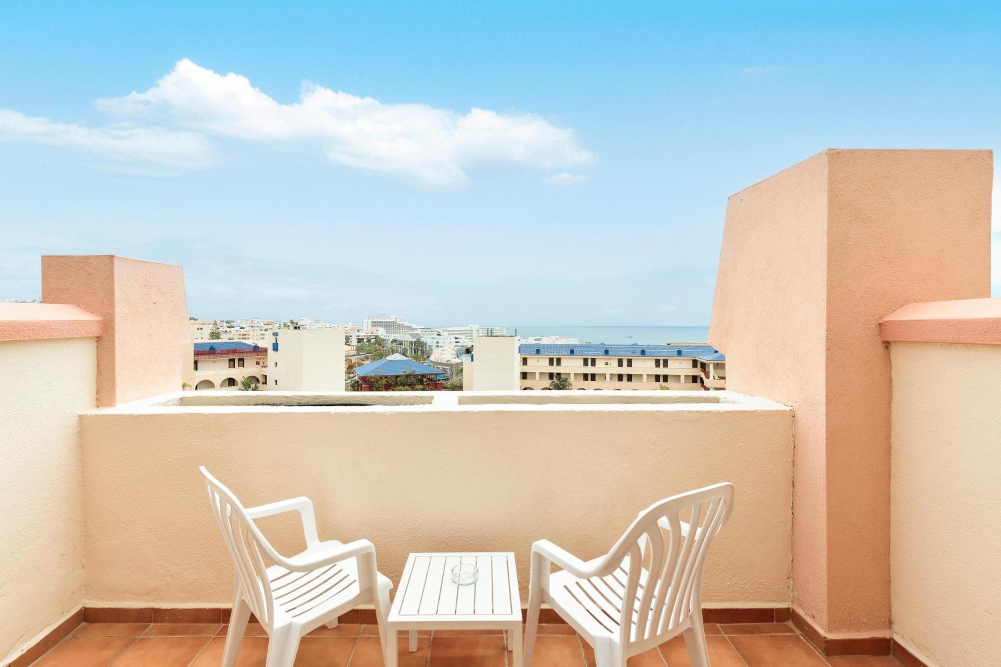 Hotel Jacaranda 4*