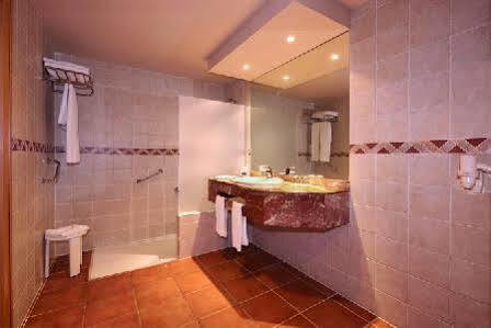 Jacaranda Hotel